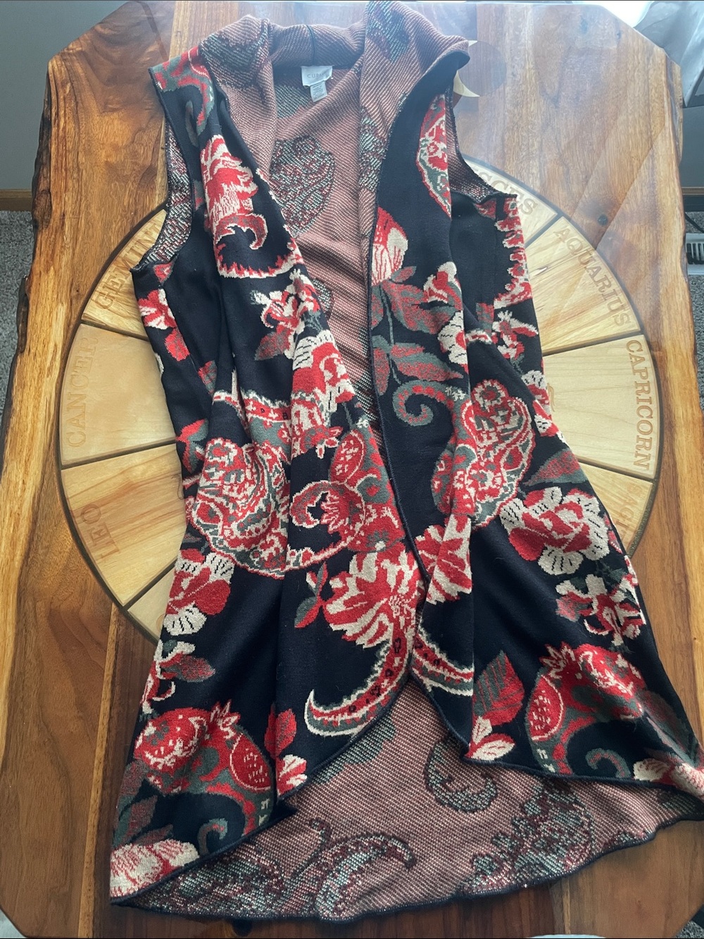 Flowy Open Front Wrap Sweater Paisley Print Green Red Black